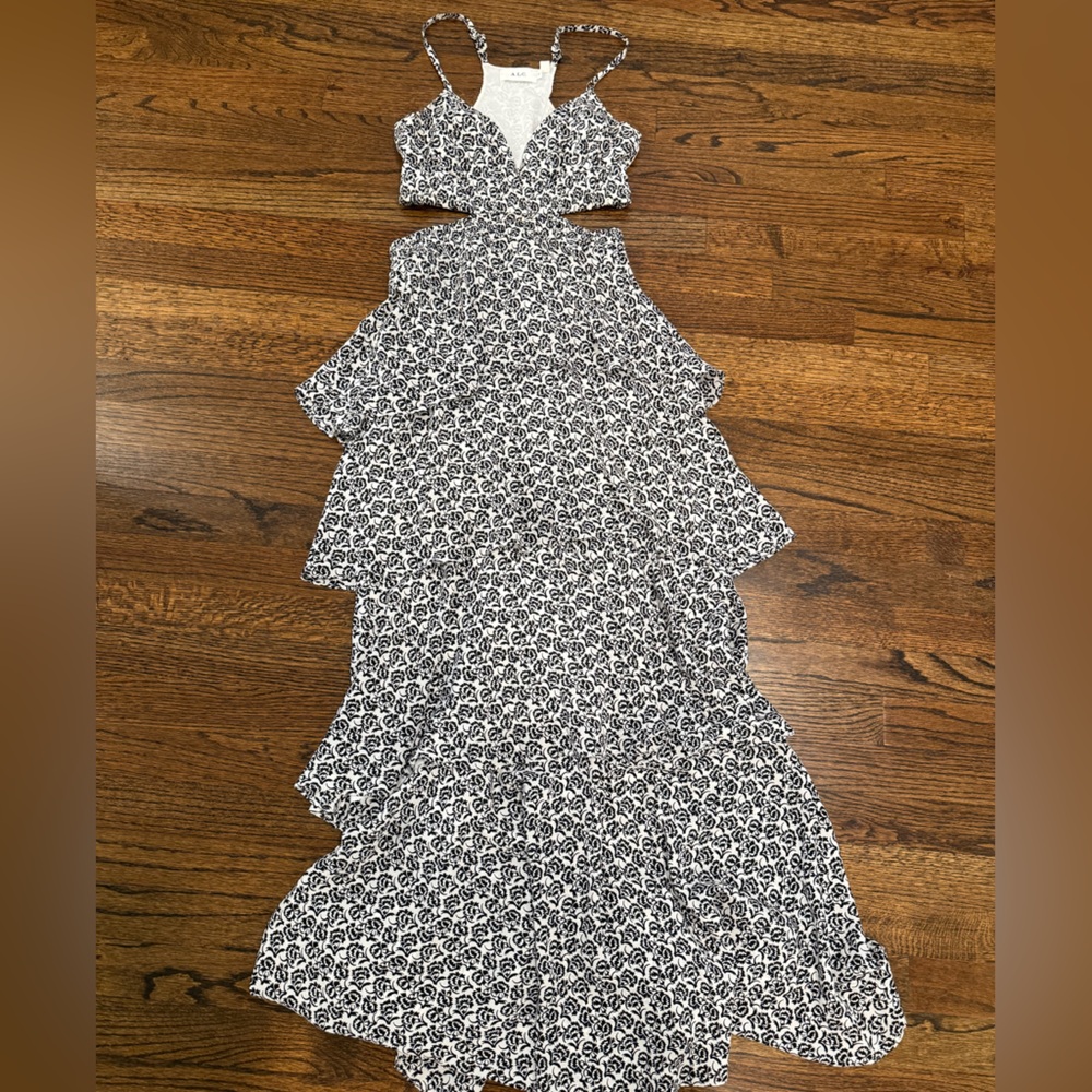 A.L.C. Black & White Floral Print Ruffle Silk Cut Out Tiered Maxi Dress Size 4
